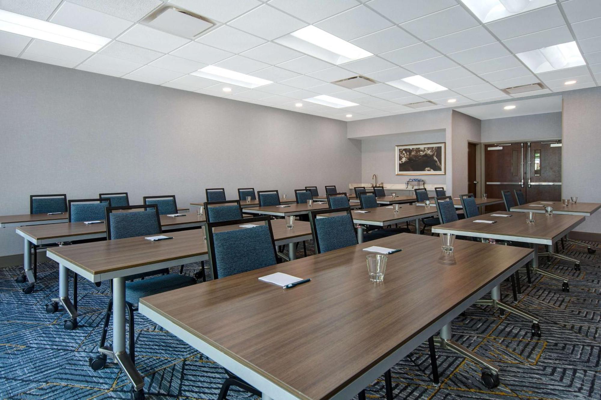 Homewood By Hilton Lexington-hamburg Hotel