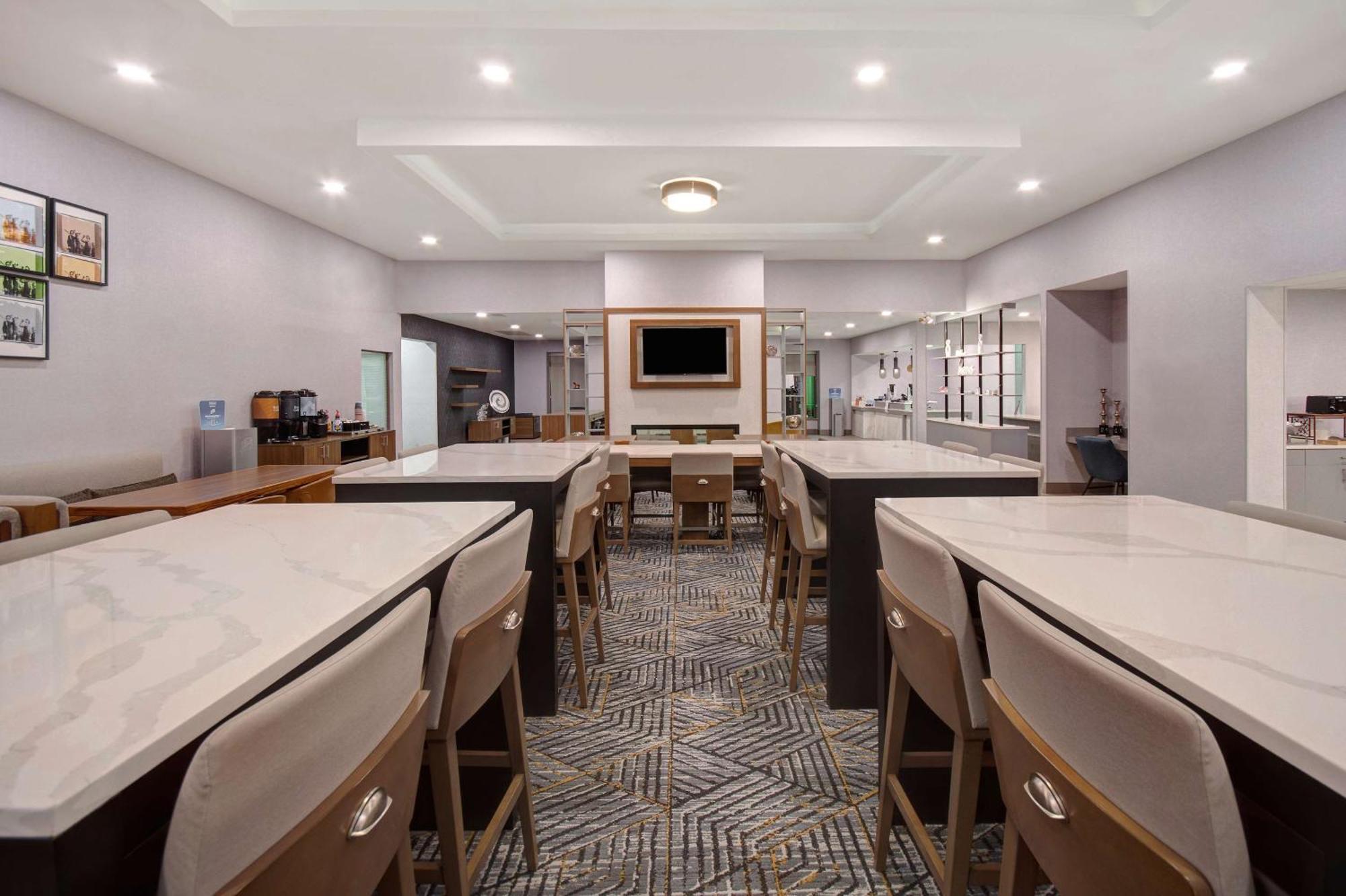 Homewood By Hilton Lexington-hamburg Hotel Lexington